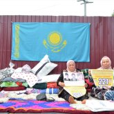 «Туысымды босат!»: Қытай консулдығы алдында 221 күнге жалғасқан шарада аналар үш аптадан бері көшеде түнеп жүр