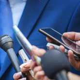 Сенатор журналистер мәртебесін көтеруді ұсынды