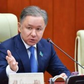 «Футбол ойнайсыңдар»: Мәжіліс төрағасы министр Атамқұловқа шүйлікті