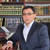 Қайрат Жолдыбайұлы миллионер етуге уәде беретін блогерлерге ескерту жасады