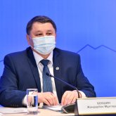 Ж. Бекшин  ревакцинацияның қажеттілігін түсіндіріп берді
