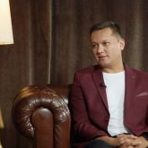 «Мылтықтың оғы жүрек тұсына тиген»: Бауыржан Сатов әкесінің қазасы жайлы айтты