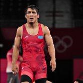 «Күреске тоймай кетіп барамын»: Белгілі балуан спорттағы мансабын аяқтады