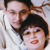 Мәдина Ералиеваның мәйітіне сараптама жасаған дәрігер құпияның шетін шығарды