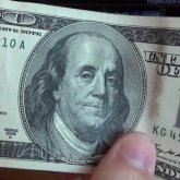 Доллар тағы да төмендеді