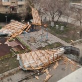 Талдықорғанды жойқын дауыл жайпап өтті (ВИДЕО)