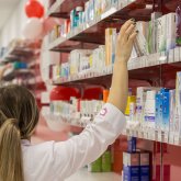 Павлодарда дәріхана қызметкерінің кесірінен 3 жасар бала уланып қалды