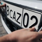 Енді көлігіне жалған нөмір таққандар жүргізуші куәлігінен айырылады