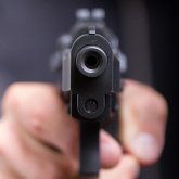 Қаражон тұрғыны қызғаныштан үш баланың анасын атып тастады