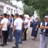 «Жұмыс ауыр, жалақы төмен»: Алматыда «Алматыгаз» қызметкерлері бас көтерді