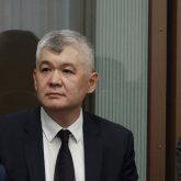 «Өзіңе жаман болады!»: Тергеушілер Біртанов ісі бойынша декреттегі анаға қысым көрсеткен