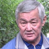 «Кітап жазамын»: Зейнетке шыққан Бердібек Сапарбаев немен айналысып жүргенін айтты