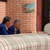 «Құпия кездесу»: Асқар Мамин желіде тарап жатқан суретке қатысты пікір білдірді