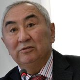 «Ауыл» партиясы Қазақстан президенттігіне кандидат ретінде Жигули Дайрабаевты ұсынды