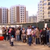 Шымкентте пәтер кезегін күткендер далада түнеп жүр