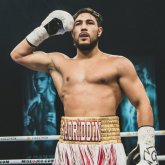 Садриддин Ахмедов қарсыласын бір раундта 4 рет нокдаунға жіберді (ВИДЕО)