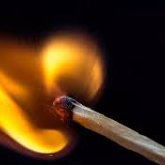 Алматы тұрғыны бұрынғы әйеліне бензин шашып, өртеп жіберген (ВИДЕО)