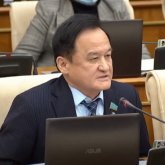 «Конституциядан орыс тілін алып тастайтын кез жетті» – Қазыбек Иса