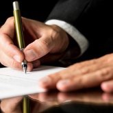 Конституциялық сот Тұңғыш Президент туралы заңның күшін жойды