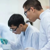 Ел «Болашағы»: Ғылымға бет бұрған жастарға жасалған мүмкіндіктер қандай