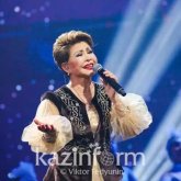 Роза Рымбаева мен Айман Мұсаходжаеваның мемлекеттік мәдени шаралардағы қаламақысы қанша