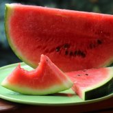 Қарбыздан уланған: 7 жасар бала көз жұмды