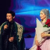 «Ұлдар мен қыздар бөлек ұйықтайды». Танымал әншілер халал балабақша ашқанын айтты