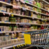 Маусымда азық-түлік те, ақылы қызметтер де қымбаттады