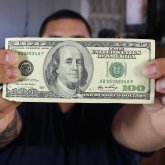 Алматыда бір топ адам жалған доллар банкноттарын сатпақ болған