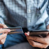 Мобильді аударымдарға қатысты шектеу: заң бұзған кәсіпкерлерге айыппұл салынады