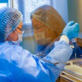 Алматыда үш адам ВИЧ-ті қалай жұқтырғаны анықталды