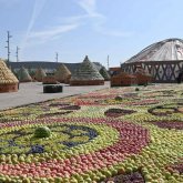 Астаналықтар Тәжікстан ұйымдастырған көрмеде өнімдерді талан-таражға салған (ВИДЕО)