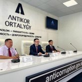Алматыда Антикор еріктілерге мемлекеттік сатып алу порталына мониторинг жүргізу алгоритмін түсіндірді