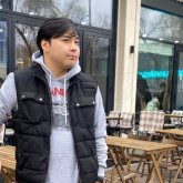 «Әке жайлы айтпаймын, қозғамаймын өлең де». Тележүргізуші Садраддиннің әніне қатысты пікір білдірді