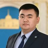 Президенттің баспасөз хатшысы қызметінен кетті