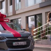 Әуесқойдан жұлдызға дейін: Автокөлік иелері Қазақстандағы ерекше бейнебаянның кейіпкері атанды