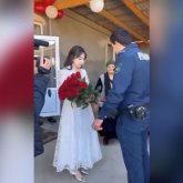 Құда түсуге формамен барған полиция қызметкері өз әрекетімен көпшілікті тәнті етті