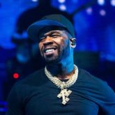 Алматыда концерт берген 50 Cent-тің желідегі жазбасы қазақстандықтардың шамына тиді