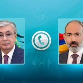 Тоқаев Пашинянмен телефон арқылы сөйлесті