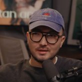 «ИК» тобының экс-режиссері: Дәурен Абаев Назарбаев туралы кино түсіруді ұсынды