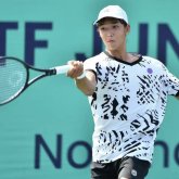 Australian Open: жасөспірімдер арасында Әмір Омарханов жарыстың 1-ракеткасын ұтты