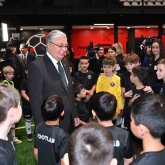 Мемлекет басшысы Footlab футбол орталығына барды