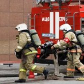 Алматыда өртке оранған үйден  17 адам шығарылды