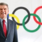 Томас Бах Геннадий Головкинді жаңа қызметімен құттықтады