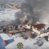 Астанада қойма өртеніп жатыр (ВИДЕО)