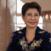 «Көздеріңізді уақытында емдеңіздер»: Роза Рымбаева ота жасатты