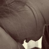 Жамбыл облысында мектеп оқушысын зорлаған депутаттың күйеуі 20 жылға сотталды