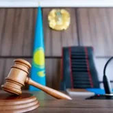 Ақтөбеде көпбалалы депутат 6 жылға сотталды