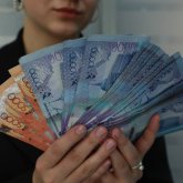 Енді несиесі айлығының жартысына тең қазақстандықтарға жаңа несие берілмейді