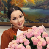 «Міндеттісің деп сұрайтын болып кеткен»: Жазира Байырбекова өзінен көмек күтетіндер туралы